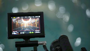 视频相机外部监控相机记录游泳池黑暗